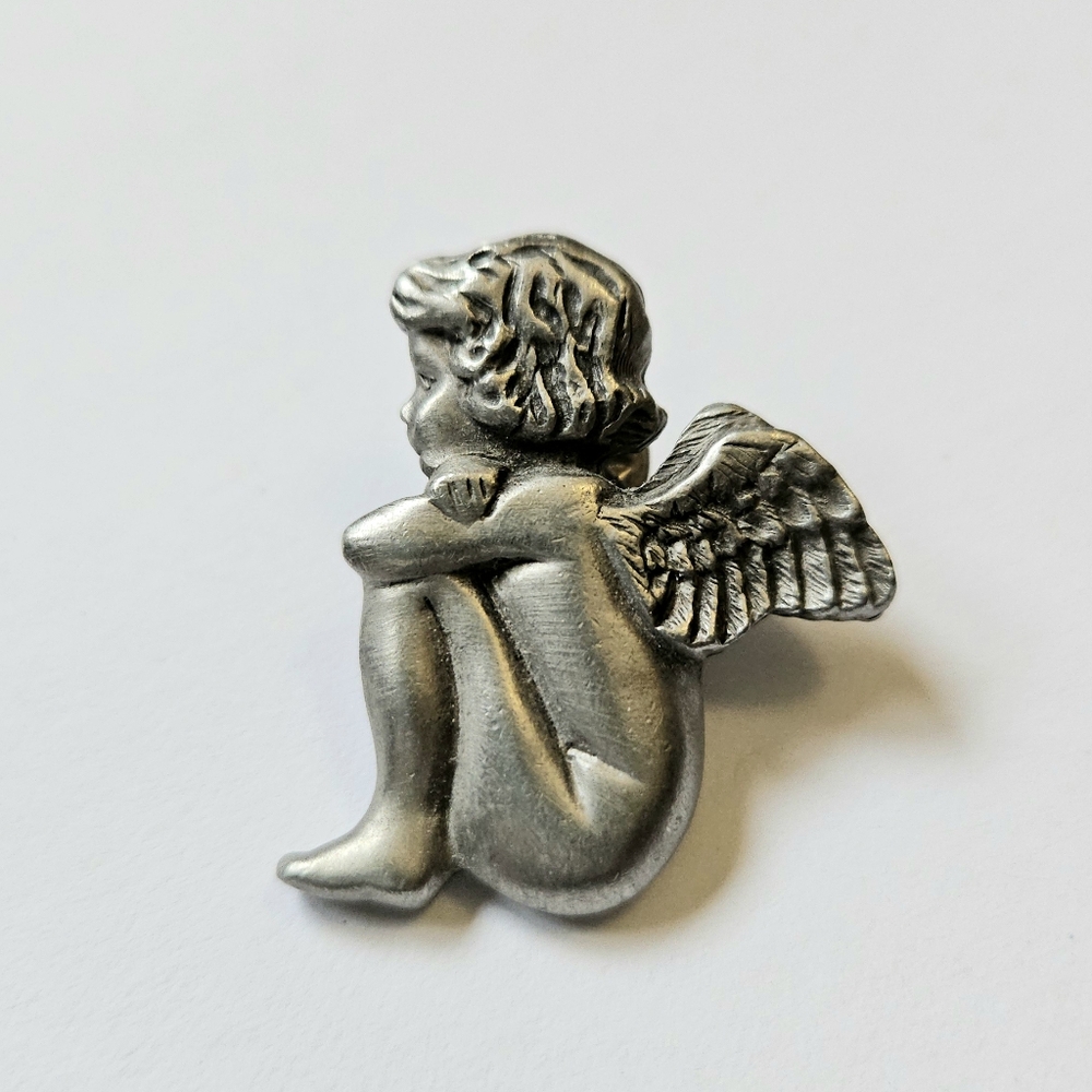 Vintage - Lindsay Claire Designs Pewter Angel Cherub Pin